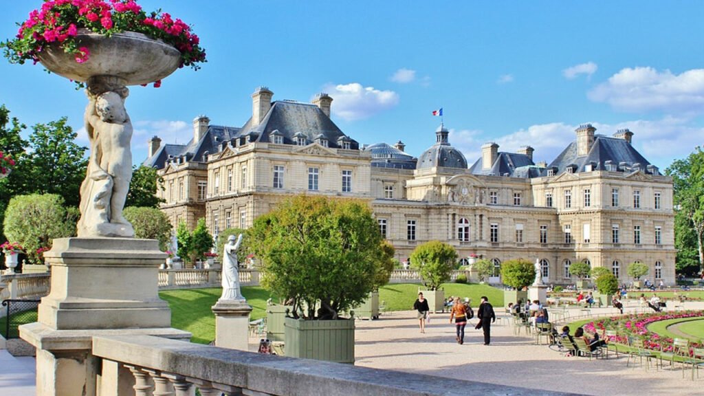 Luxembourg Gardens Tourist Attractions in Paris