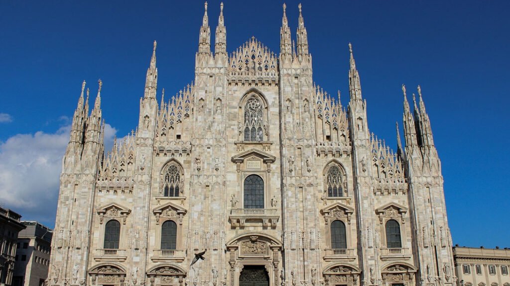 Milan Cathedral (Duomo di Milano) Tourist Attractions in Italy