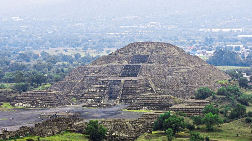 Teotihuacan Tourist Attractions in Mexico