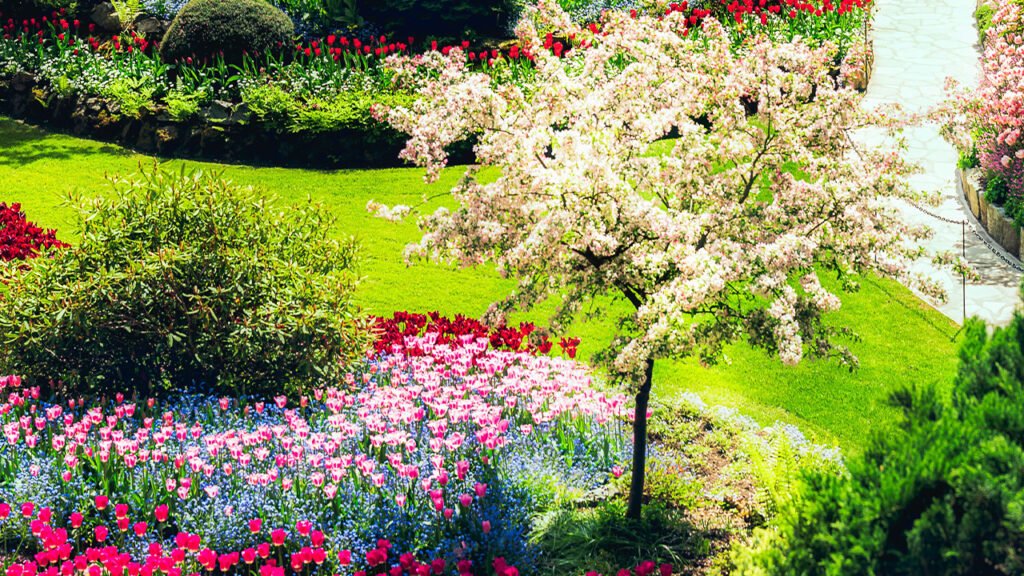 The Butchart Gardens, British Columbia, Tourist Attractions in Canada