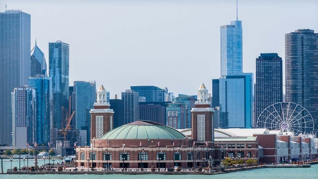 Navy Pier Chicago Tourist Attractions